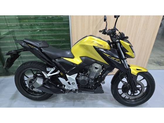 HONDA CB 300F TWISTER ABS HONDA CB 300F TWISTER ABS
